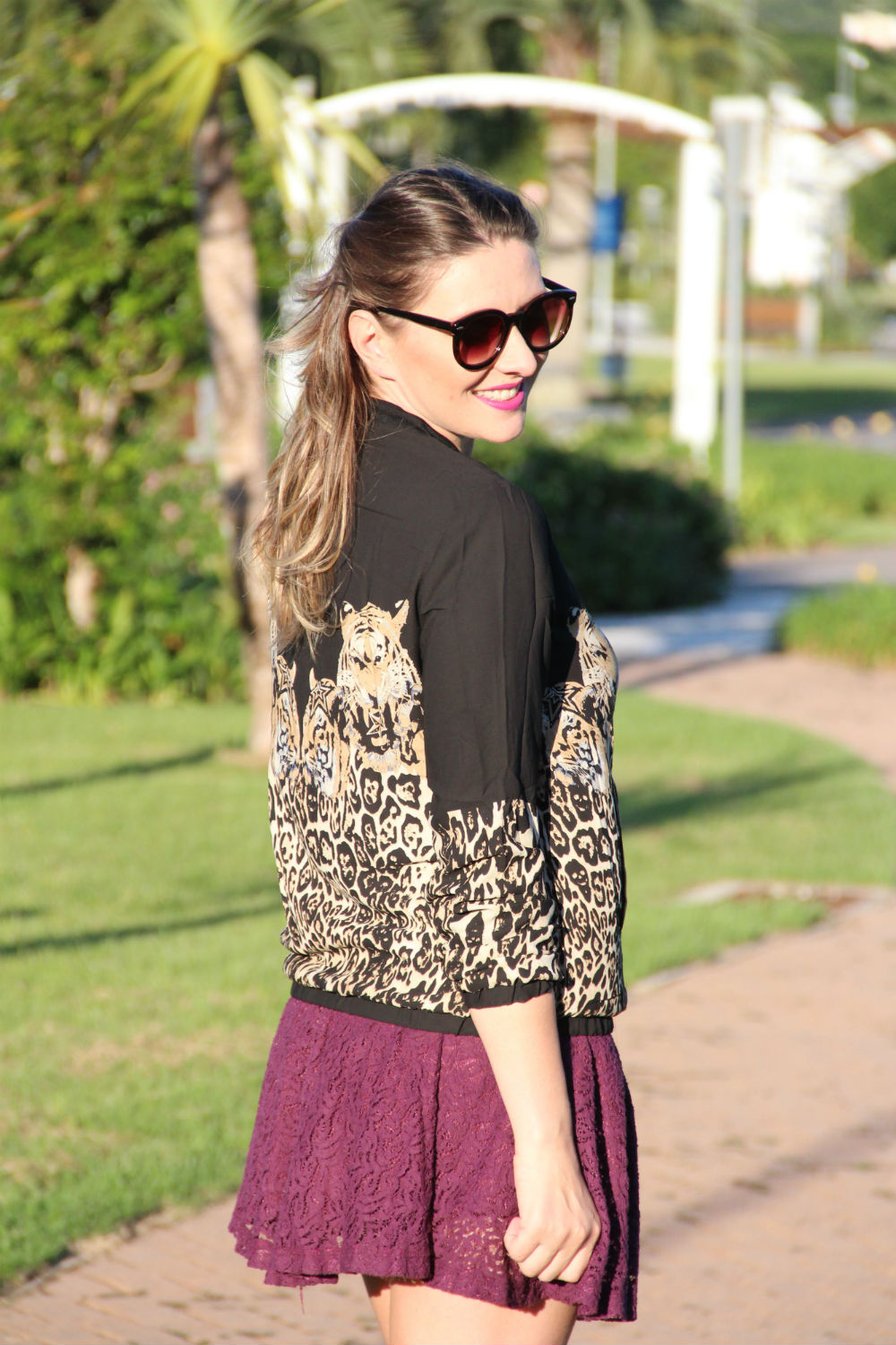 look do dia_ saia roxa_ bomber jaquet_ jaqueta onça_ passarela on line_ lojas on line confiaveis_danigarlet_ como usar bota de franjas_ pickestar (5)